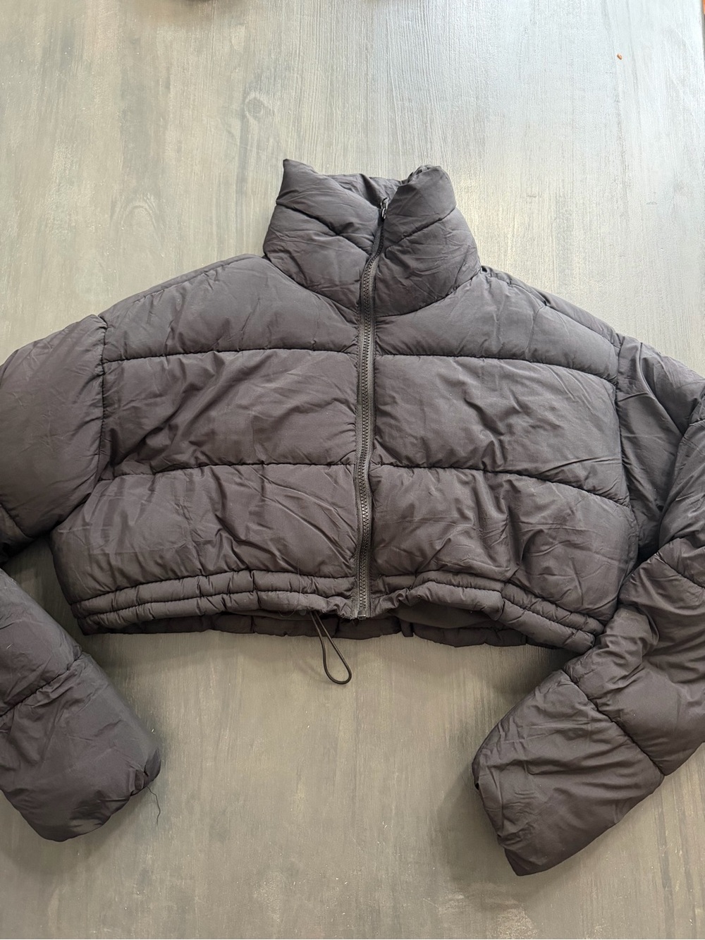 Forever 21 Black Cropped Puffer Jacket Size Small